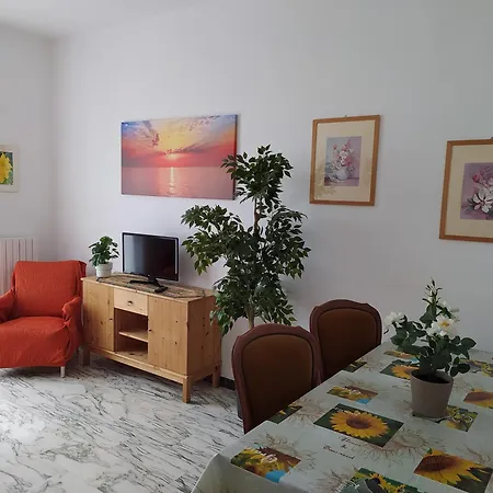 Davanti Al Mare, Fra Portofino E Le 5 Terre - In Front Of The Sea, Between Portofino And The 5 Terre Apartament *
